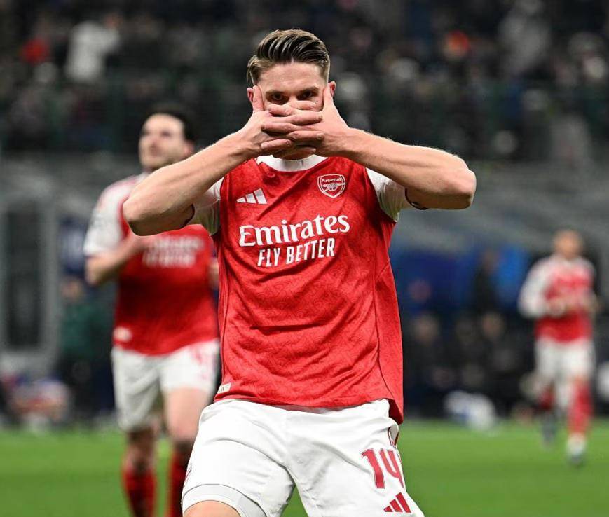 约克雷斯替补双响，阿森纳3-0最强升班马，静待利物浦阻击曼城